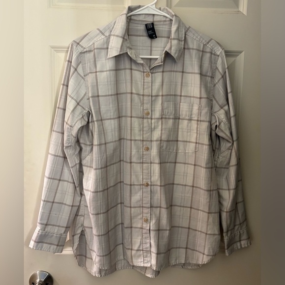 Mountain Hardwear Tops - Mountain Hardwear Women’s Lightweight Flannel Button Up, Cream Plaid, M